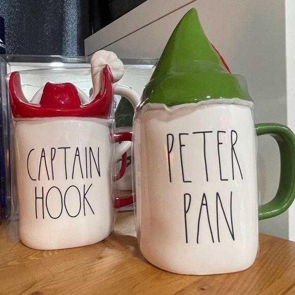 Rae Dunn Disney Set Peter Pan and Captain Hook Mug Set - Picture 4 of 5